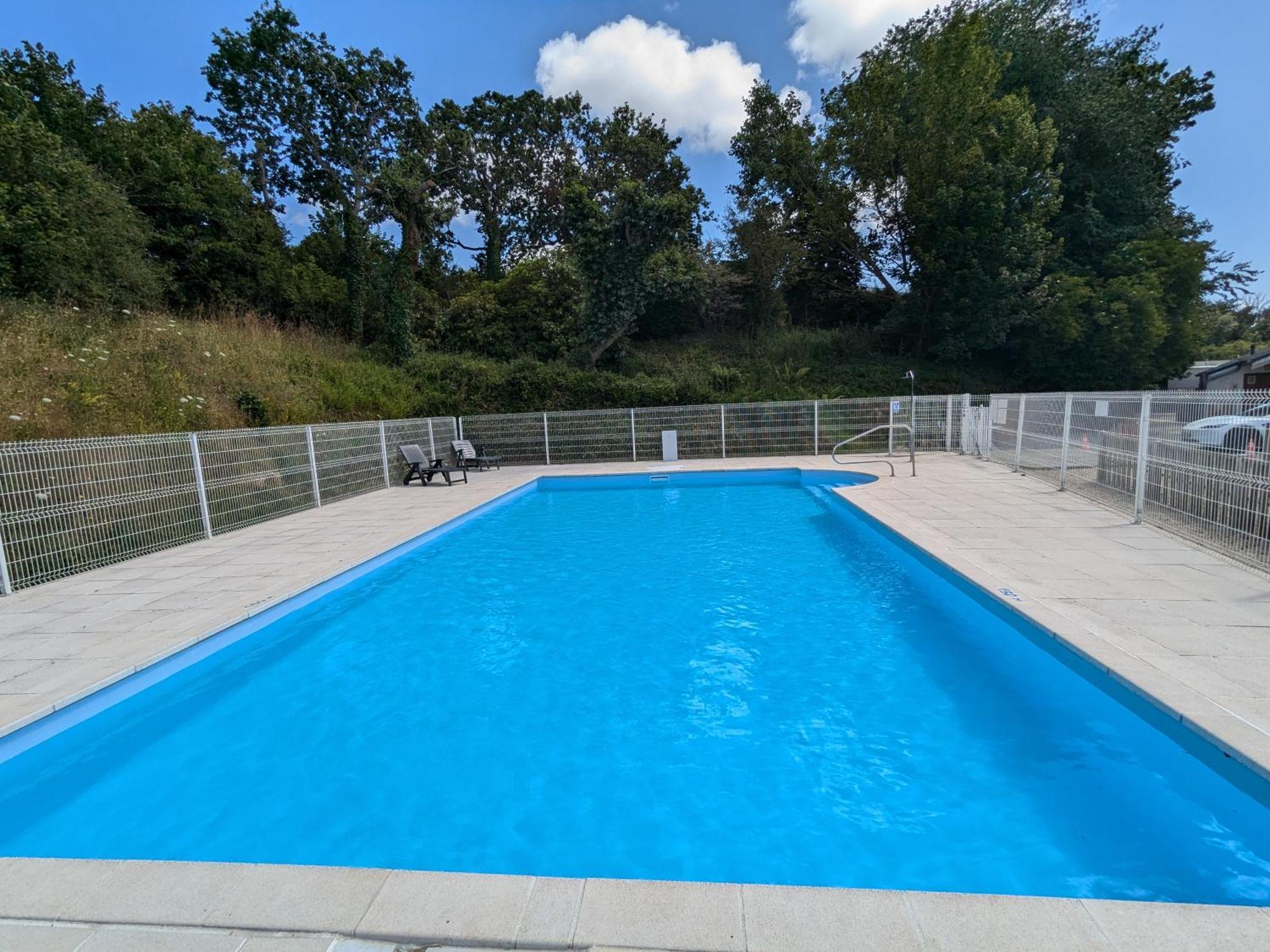 Grand Mobilhome 4 Pers 2025 - Granit Rose - Piscine Kermaria-Sulard Bagian luar foto